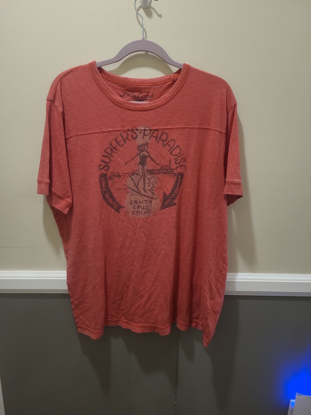 Lucky Brand Mens XL Rust Orange Surfers Paradise Santa Cruz Graphic Tee FLAW